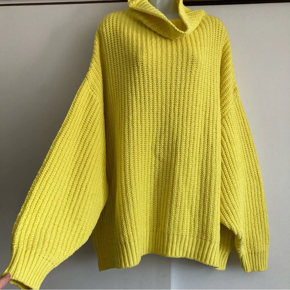 Free People Swim Too Deep Oversized Turtleneck Sweater in Lemon Love 🍋, Sz L - Picture 2 of 16